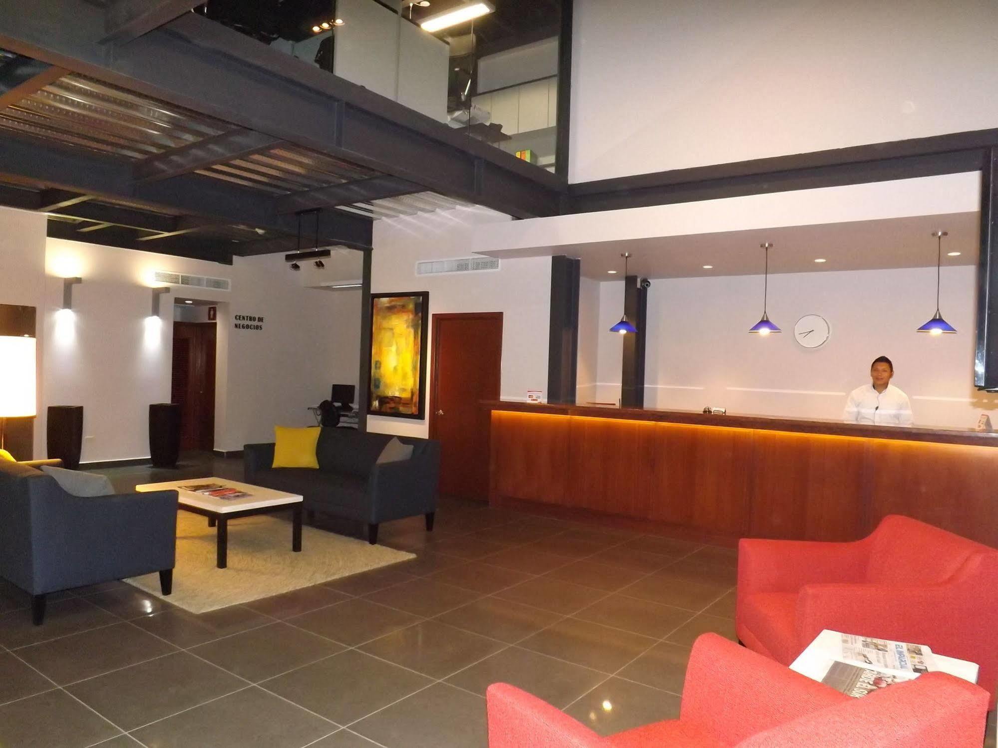 Booye Hotel Navojoa Eksteriør billede